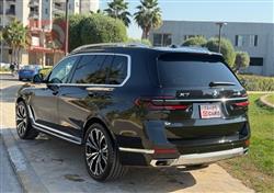 بي ام دبليو X7